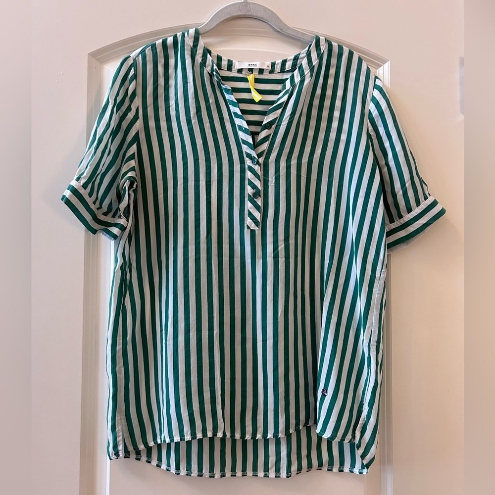 BRAX Feel Good Green and White Striped tunic blouse. US 4. Silky. EUC. Preppy.